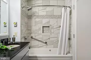 113 N Bread St, Philadelphia, PA 19106 - Photo 28