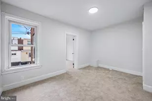 2433 S Millick St, Philadelphia, PA 19142 - Photo 14