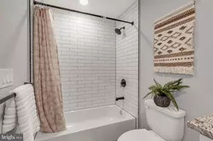 1924 N Front St, Philadelphia, PA 19122 - Photo 16