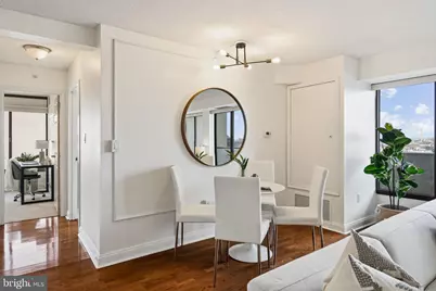 2001 Hamilton Street #1029, Philadelphia, PA 19130 - Photo 10