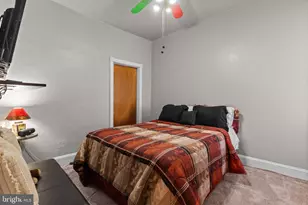 1920 S 16th St, Philadelphia, PA 19145 - Photo 20