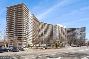 2401 Pennsylvania Ave, Philadelphia, PA 19130 - Photo 32