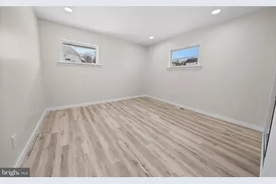 727 Sherrie Road, Philadelphia, PA 19115 - Photo 12