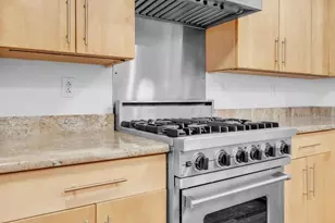 300 N 3rd St, Philadelphia, PA 19106 - Photo 6