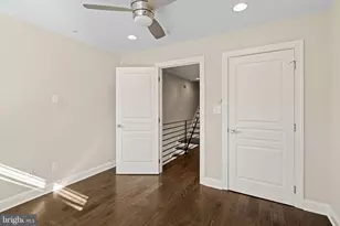 2051 Fernon St, Philadelphia, PA 19145 - Photo 26