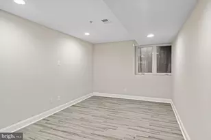 2051 Fernon St, Philadelphia, PA 19145 - Photo 20