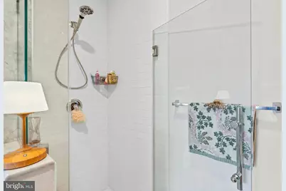 715 Brown Street #B, Philadelphia, PA 19123 - Photo 16