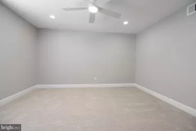 1807 N 77th Street, Philadelphia, PA 19151 - Photo 16