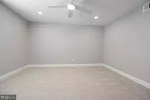 1807 N 77th St, Philadelphia, PA 19151 - Photo 16