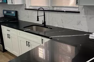 1152 S 53rd Street S, Philadelphia, PA 19143 - Photo 8