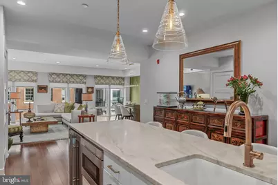 262 S 16th Street #4, Philadelphia, PA 19102 - Photo 6