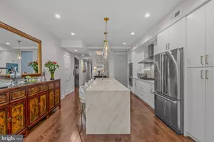 262 S 16th St, Philadelphia, PA 19102 - Photo 4