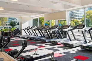 2200 Benjamin Franklin Pkwy, Philadelphia, PA 19130 - Photo 12