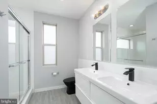 2017 E Hazzard St, Philadelphia, PA 19125 - Photo 26