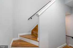 2017 E Hazzard St, Philadelphia, PA 19125 - Photo 28