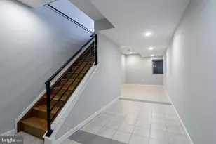 2017 E Hazzard St, Philadelphia, PA 19125 - Photo 30