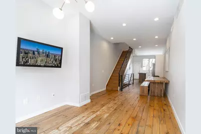 2017 E Hazzard Street, Philadelphia, PA 19125 - Photo 4