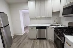 2730 S Mole St, Philadelphia, PA 19145 - Photo 2