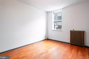 1327 Snyder Ave, Philadelphia, PA 19148 - Photo 10