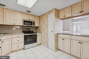 3204 Delaire Landing Rd, Philadelphia, PA 19114 - Photo 12