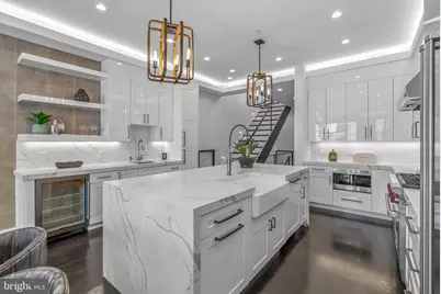 722 N 3rd Street, Philadelphia, PA 19123 - Photo 2