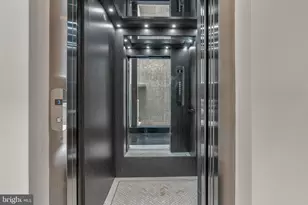 722 N 3rd St, Philadelphia, PA 19123 - Photo 28