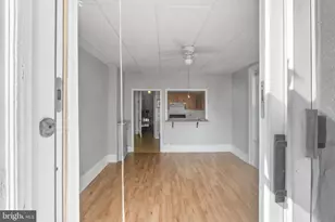 711 Corinthian Ave, Philadelphia, PA 19130 - Photo 6