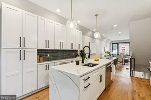 2518 Waverly St, Philadelphia, PA 19146 - Photo 10