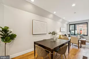 2518 Waverly St, Philadelphia, PA 19146 - Photo 10