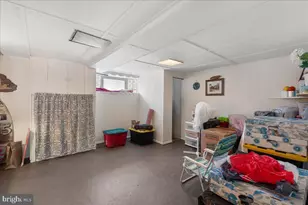 6621 Walker St, Philadelphia, PA 19135 - Photo 28