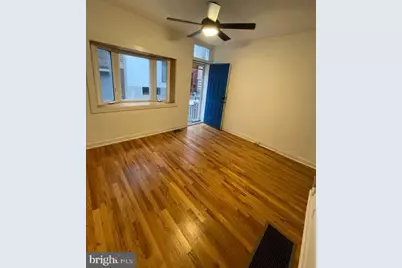 1750 Waterloo Street, Philadelphia, PA 19122 - Photo 2