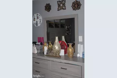 725 W Nedro Avenue, Philadelphia, PA 19120 - Photo 18