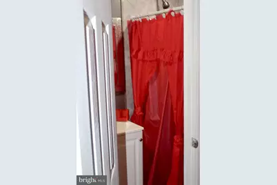 725 W Nedro Avenue, Philadelphia, PA 19120 - Photo 24
