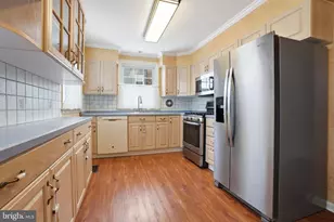 666 Artwood Dr, Philadelphia, PA 19115 - Photo 8