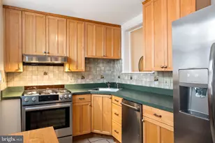 4848 Ogle St, Philadelphia, PA 19127 - Photo 12