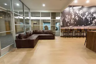 811-1 Filbert St, Philadelphia, PA 19107 - Photo 12