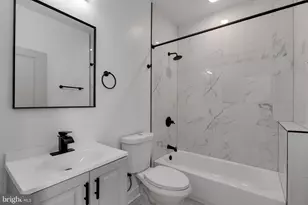 2234 N Franklin St, Philadelphia, PA 19133 - Photo 12