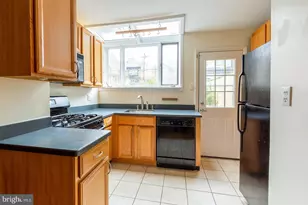 1811 Pemberton St, Philadelphia, PA 19146 - Photo 2