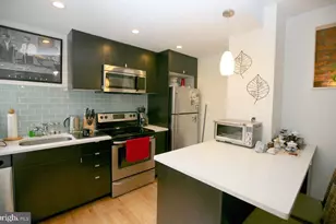 209 W Wildey St, Philadelphia, PA 19123 - Photo 2