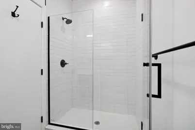 724 S 4th St #2R, Philadelphia, PA 19147 - Photo 14