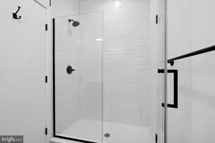 724 S 4th St, Philadelphia, PA 19147 - Photo 14