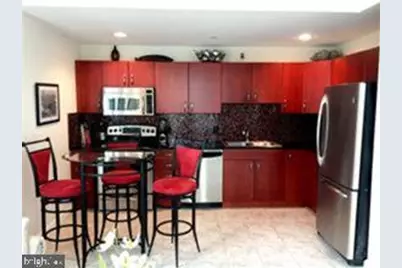 901 N Penn Street #R905, Philadelphia, PA 19123 - Photo 8