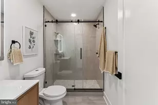 741 N Capitol St, Philadelphia, PA 19130 - Photo 42