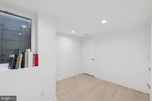 1325 N 17th St, Philadelphia, PA 19121 - Photo 24