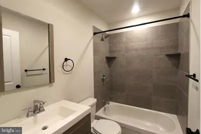 492 Roxborough Avenue #403, Philadelphia, PA 19128 - Photo 16