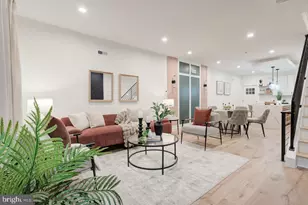 2622 E Harold St, Philadelphia, PA 19125 - Photo 1