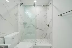 2622 E Harold St, Philadelphia, PA 19125 - Photo 44