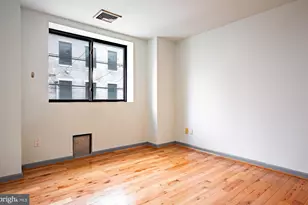 763 S 8th St, Philadelphia, PA 19147 - Photo 12