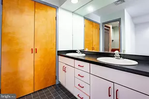 763 S 8th St, Philadelphia, PA 19147 - Photo 22