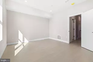 2049 E William St, Philadelphia, PA 19134 - Photo 38